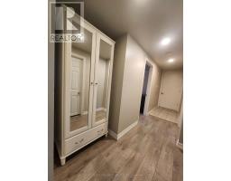 699 Castleguard Crescent, Burlington, ON L7N2W7 Photo 26