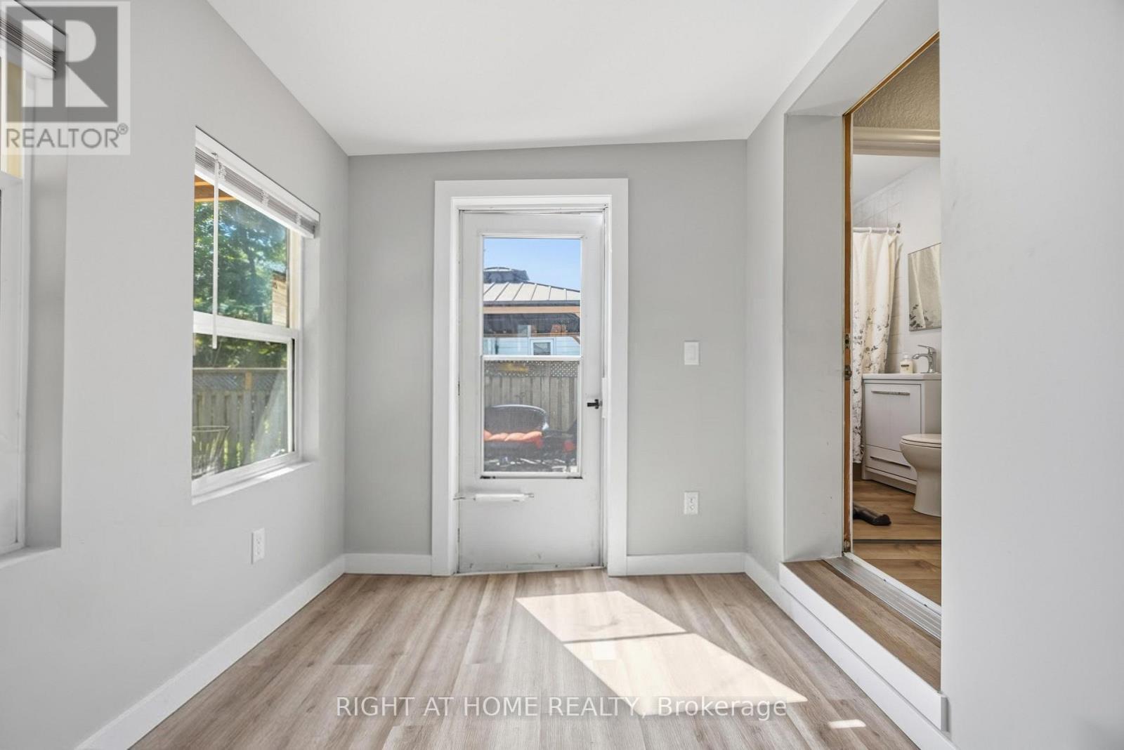 1351 WARDEN AVENUE - Image 32