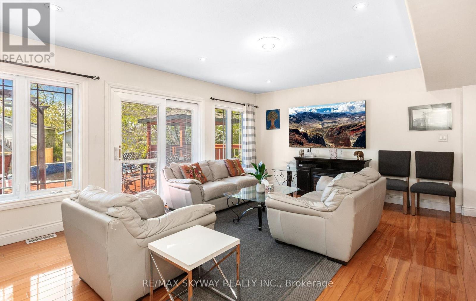 8046 BEAVERDAMS ROAD - 17