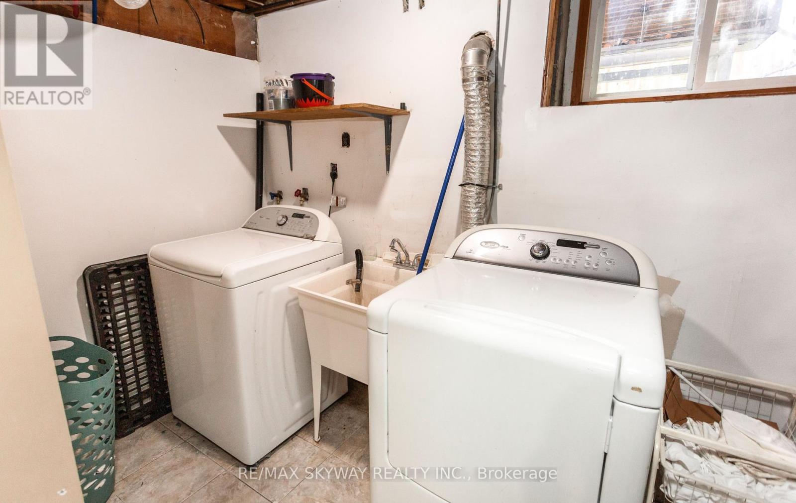 8046 BEAVERDAMS ROAD - 45