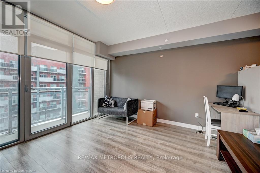 202 - 250 ALBERT STREET — photo 3