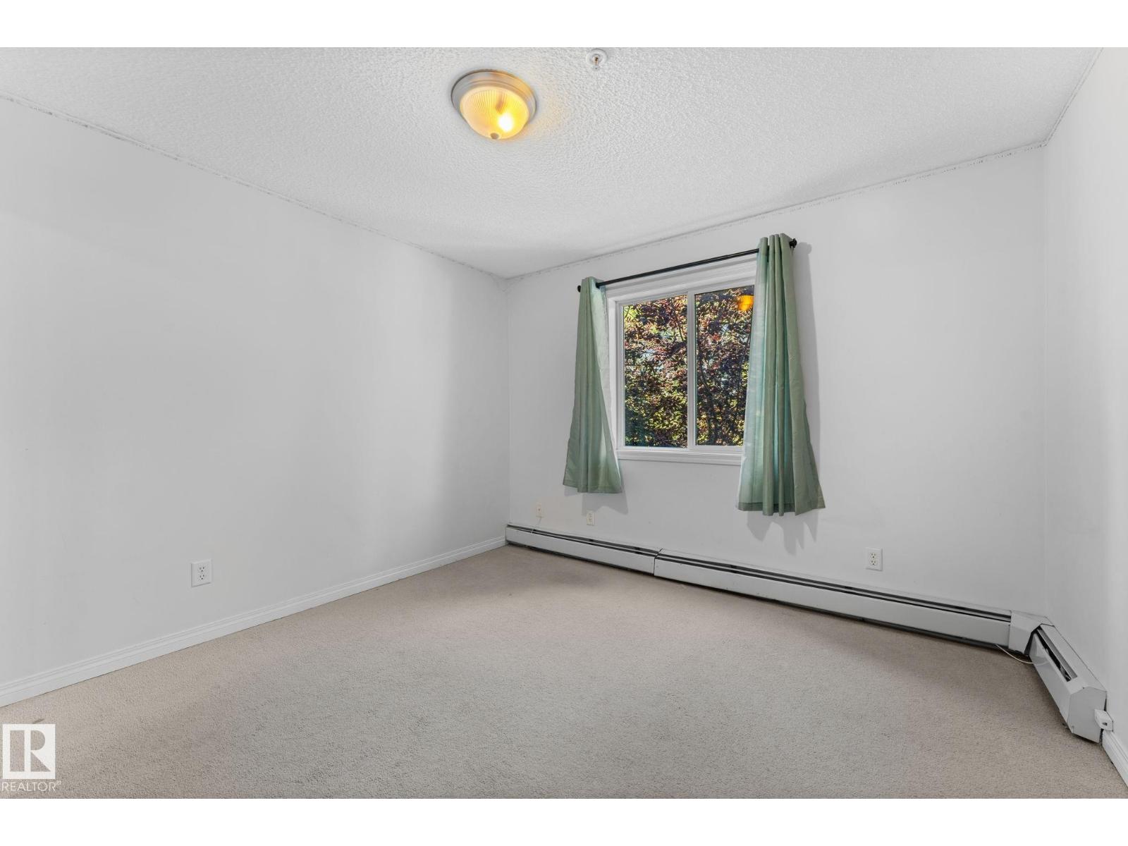 #417 11325 83 ST NW - Image 13