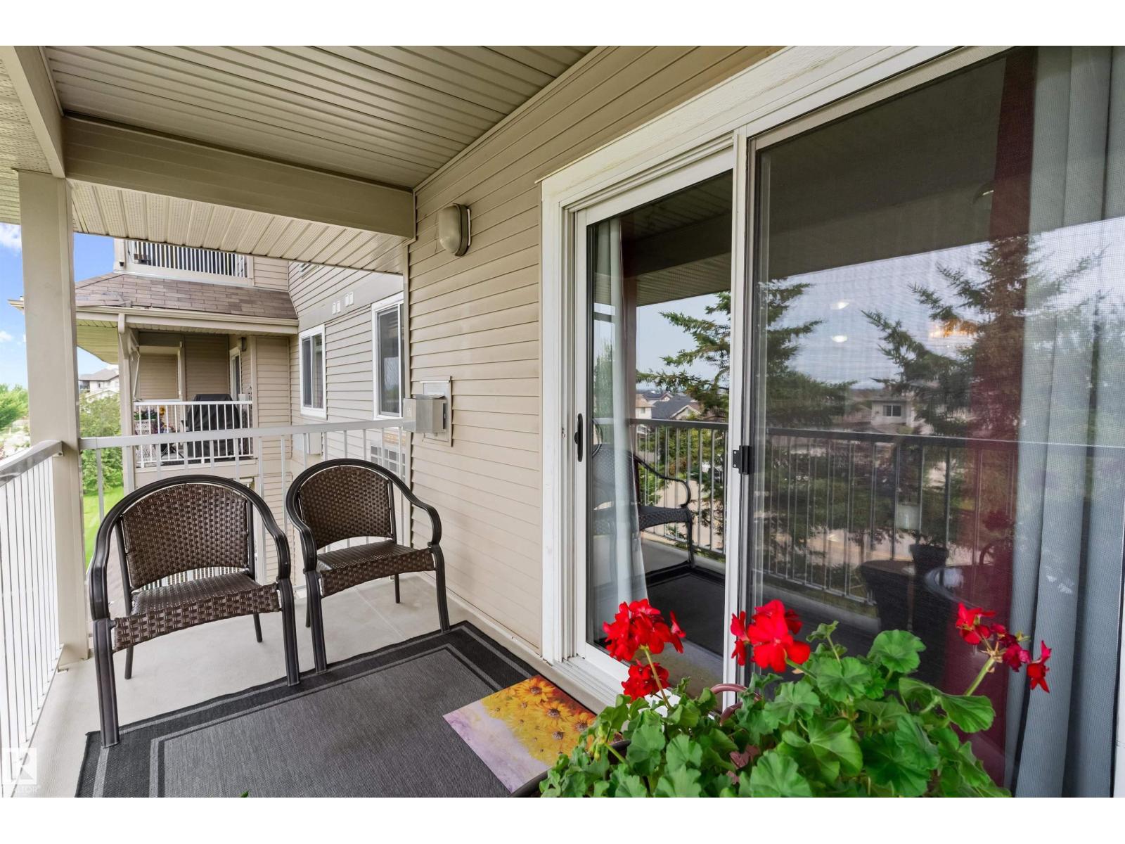 #305A 6 SPRUCE RIDGE DR - 1