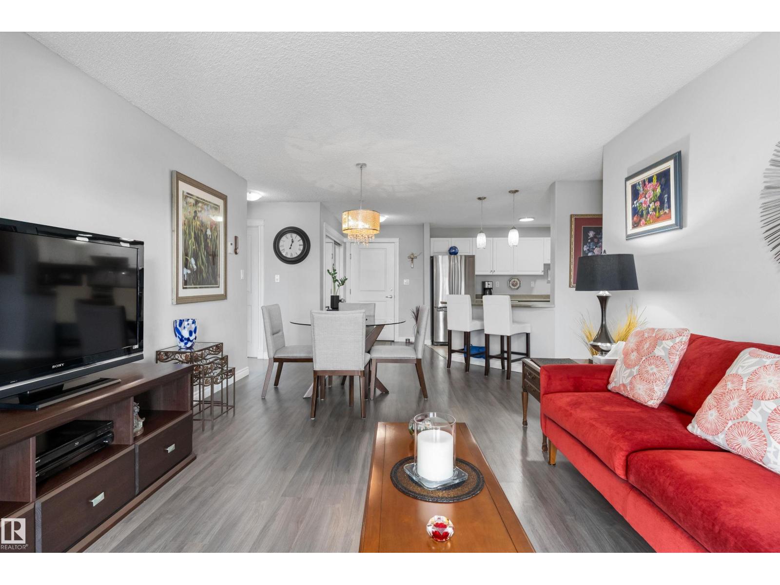 #305A 6 SPRUCE RIDGE DR - 16