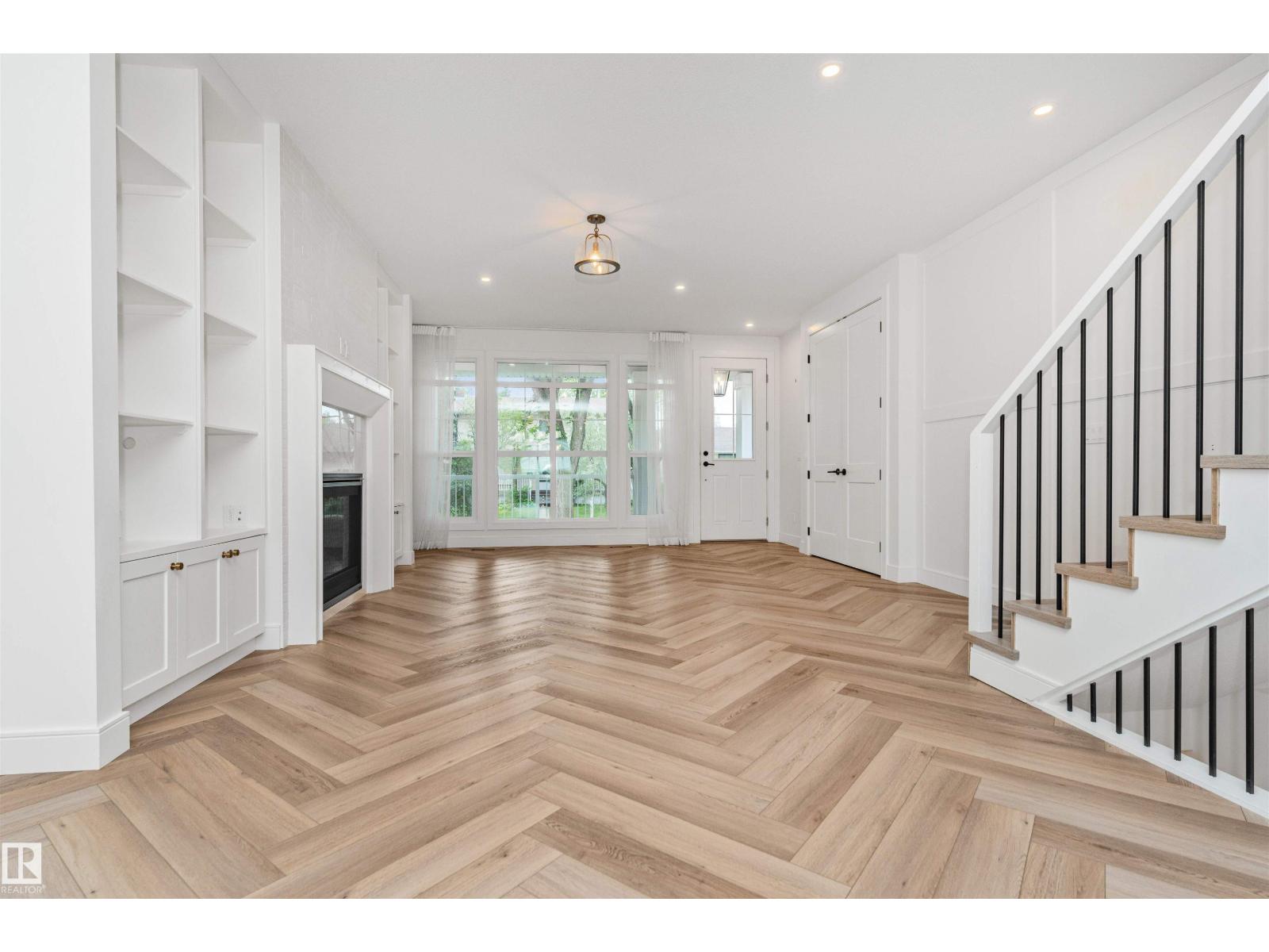 10439 144 ST NW - Image 34