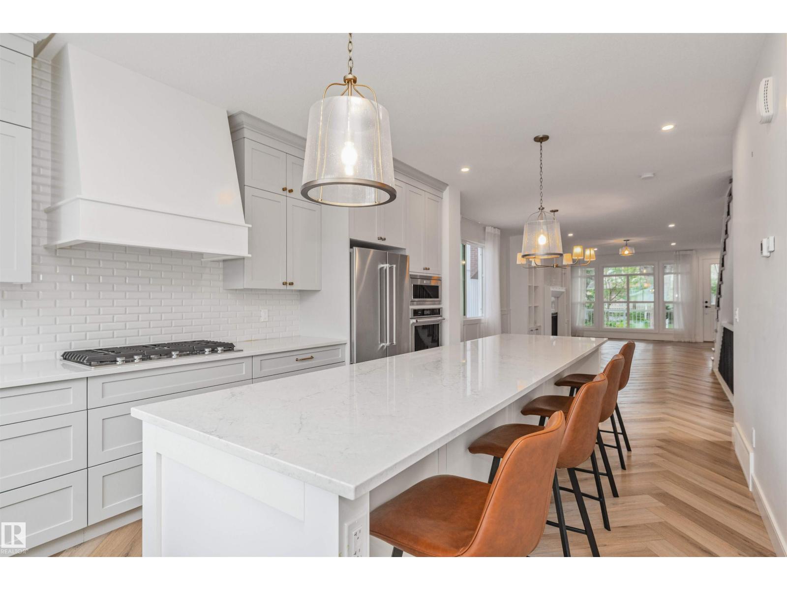 10439 144 ST NW - 43