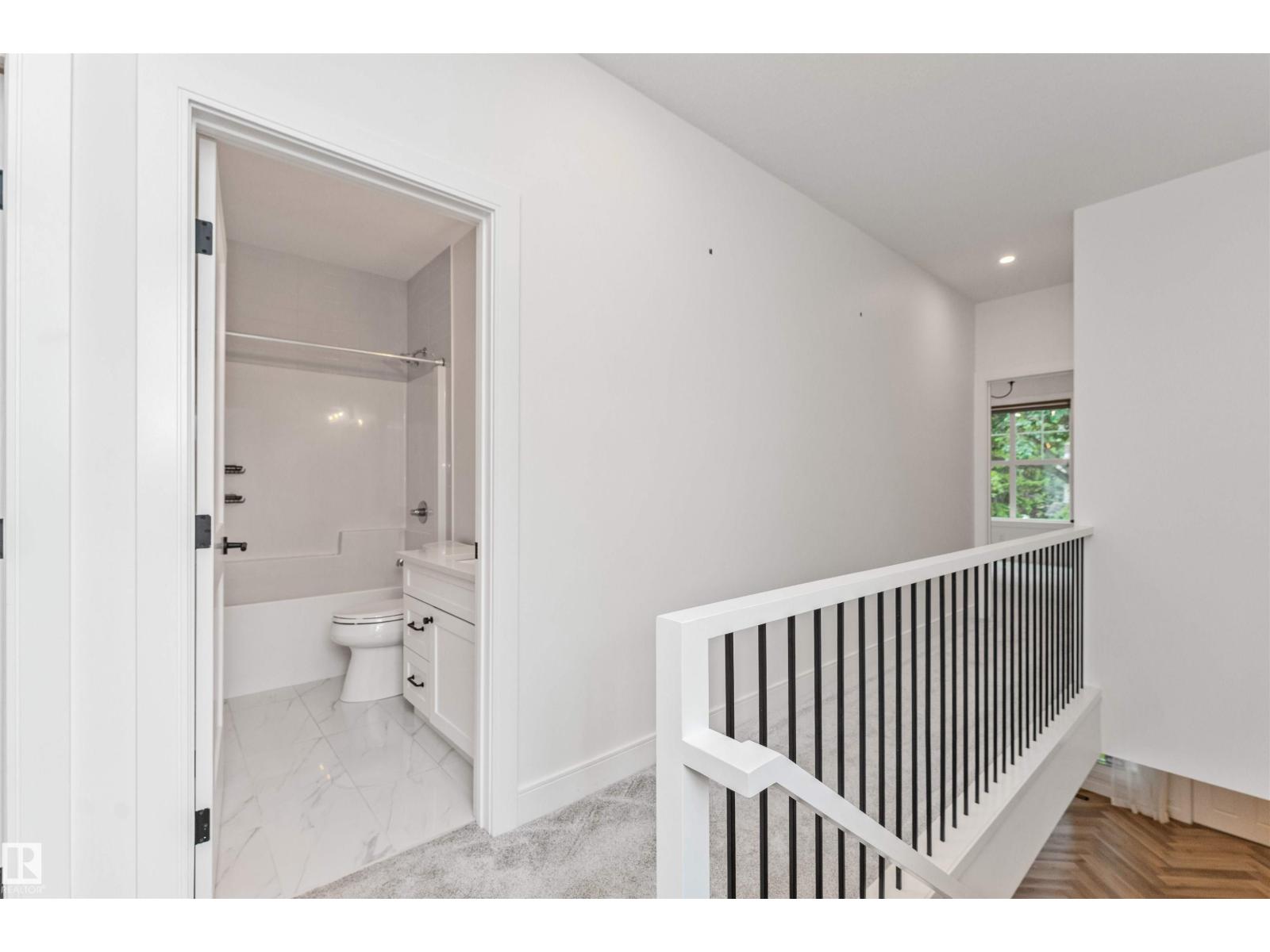 10439 144 ST NW - Image 47