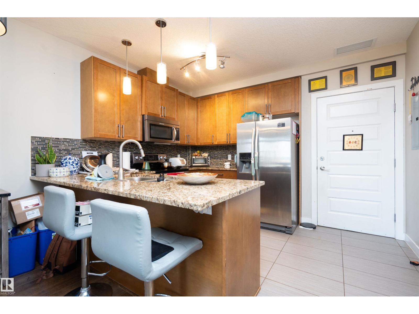 #610 5151 WINDERMERE BV SW - Image 11