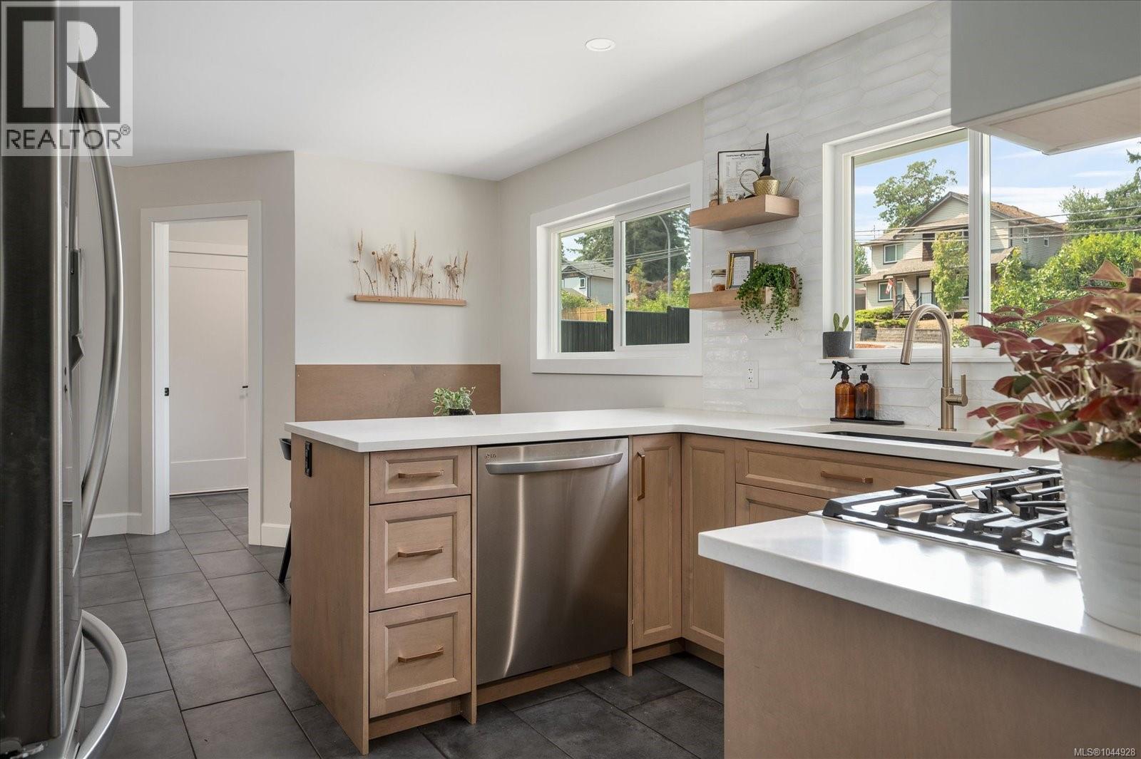 1728 Extension Rd - 45