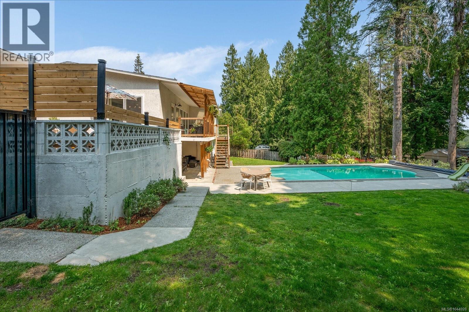 1728 Extension Rd - 53