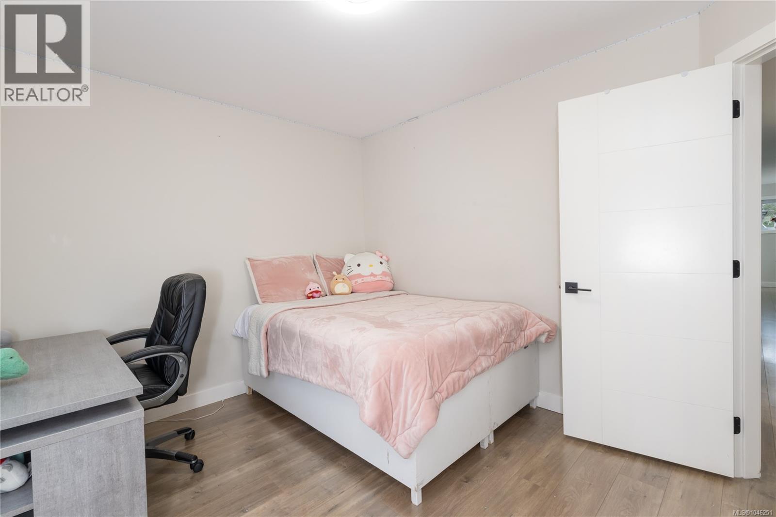 1636 Roberta Rd S - 24
