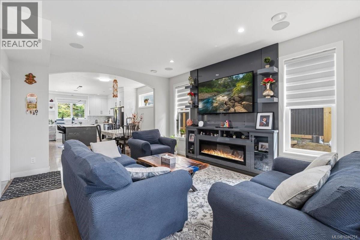 1636 Roberta Rd S - 7