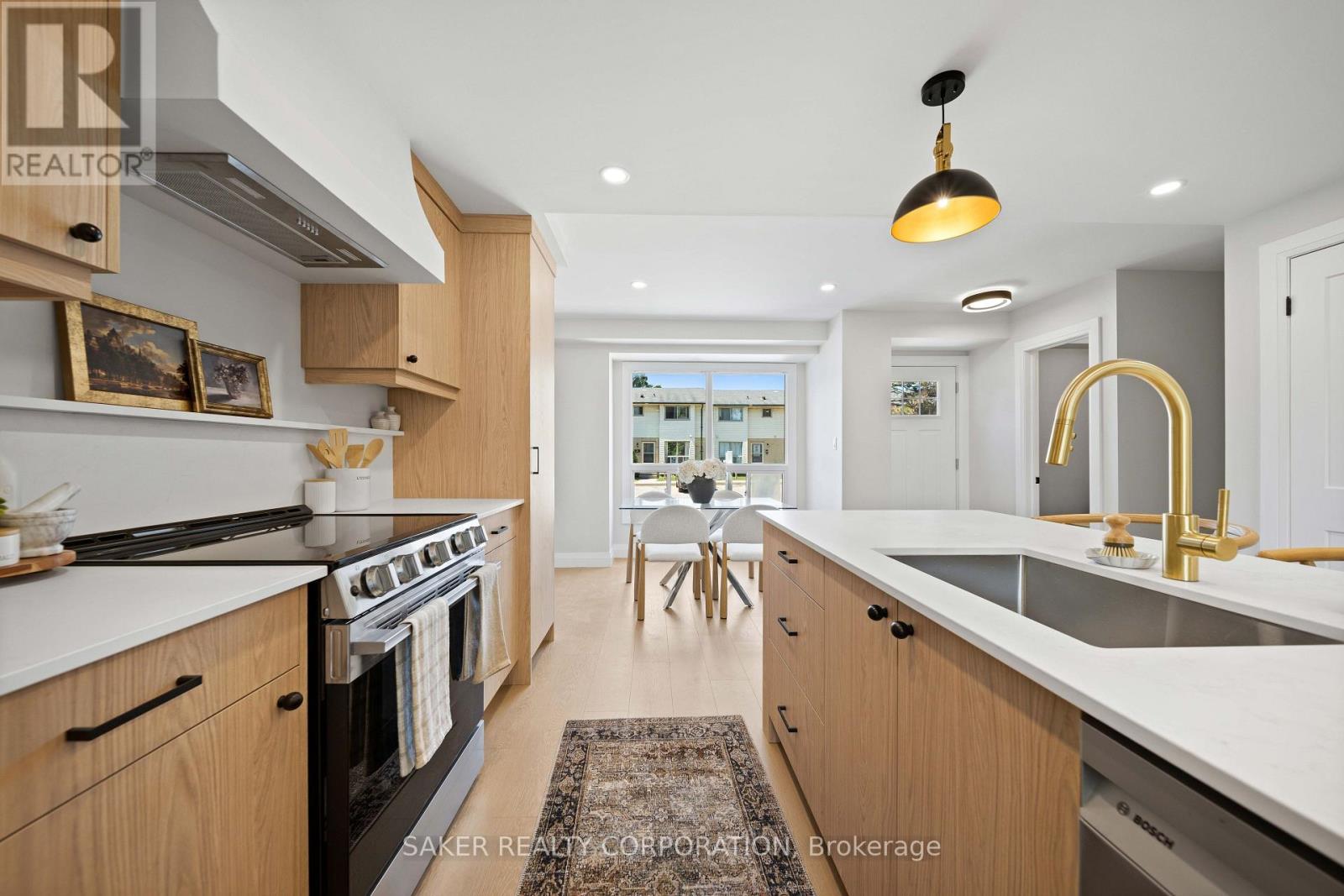 #33 355 SANDRINGHAM CRESCENT - Image 8