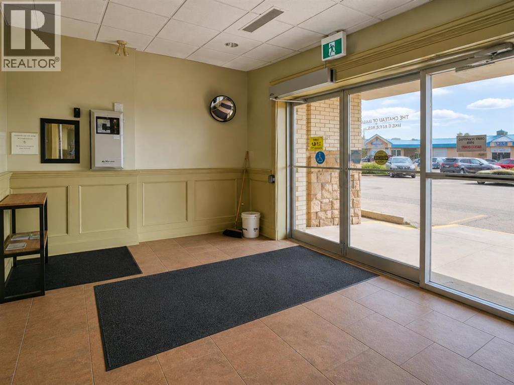 #406 4425 HERITAGE Way - Image 4