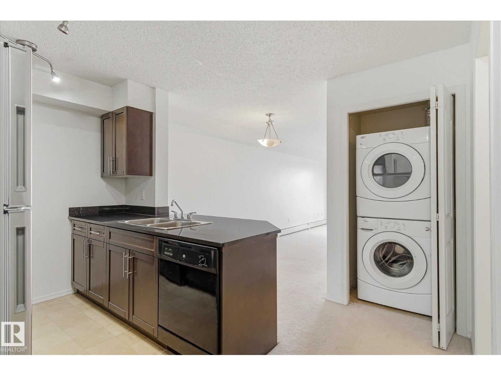 #409 11816 22 AV SW - 15