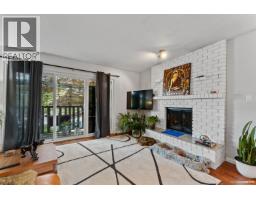 20445 Thorne Avenue, Maple Ridge, BC V2X8V1 Photo 21