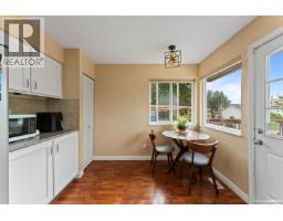 20445 Thorne Avenue, Maple Ridge, BC V2X8V1 Photo 30