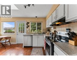 20445 Thorne Avenue, Maple Ridge, BC V2X8V1 Photo 29