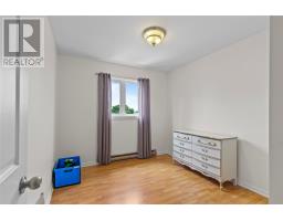 7 Tamarack Street thumbnail 15