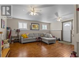 7 Tamarack Street thumbnail 17