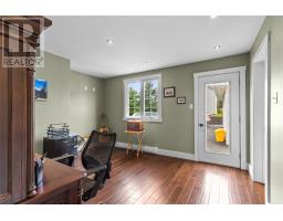8 Plateau Park thumbnail 15