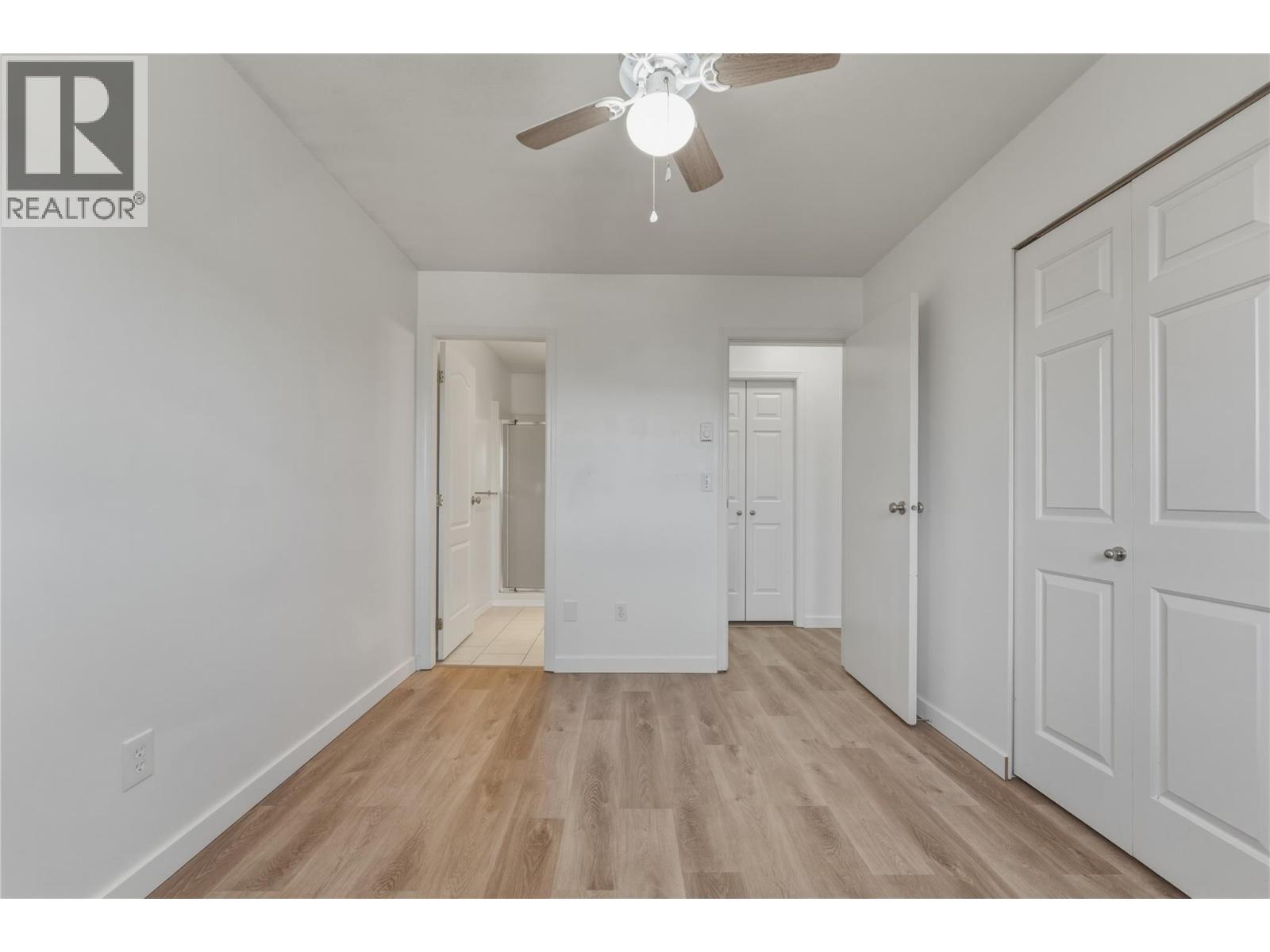 #211 4305 Bellevue Drive - 15