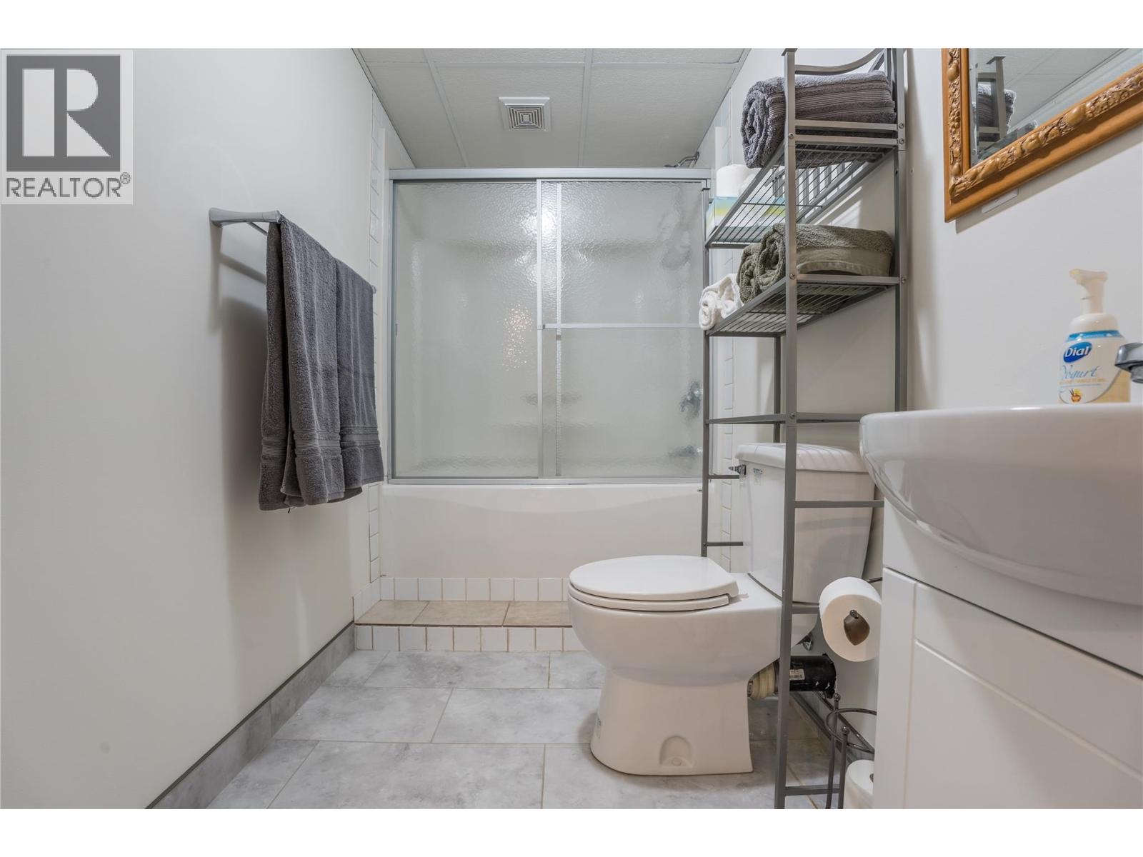 10505 Elliot Street Unit# 1, Summerland