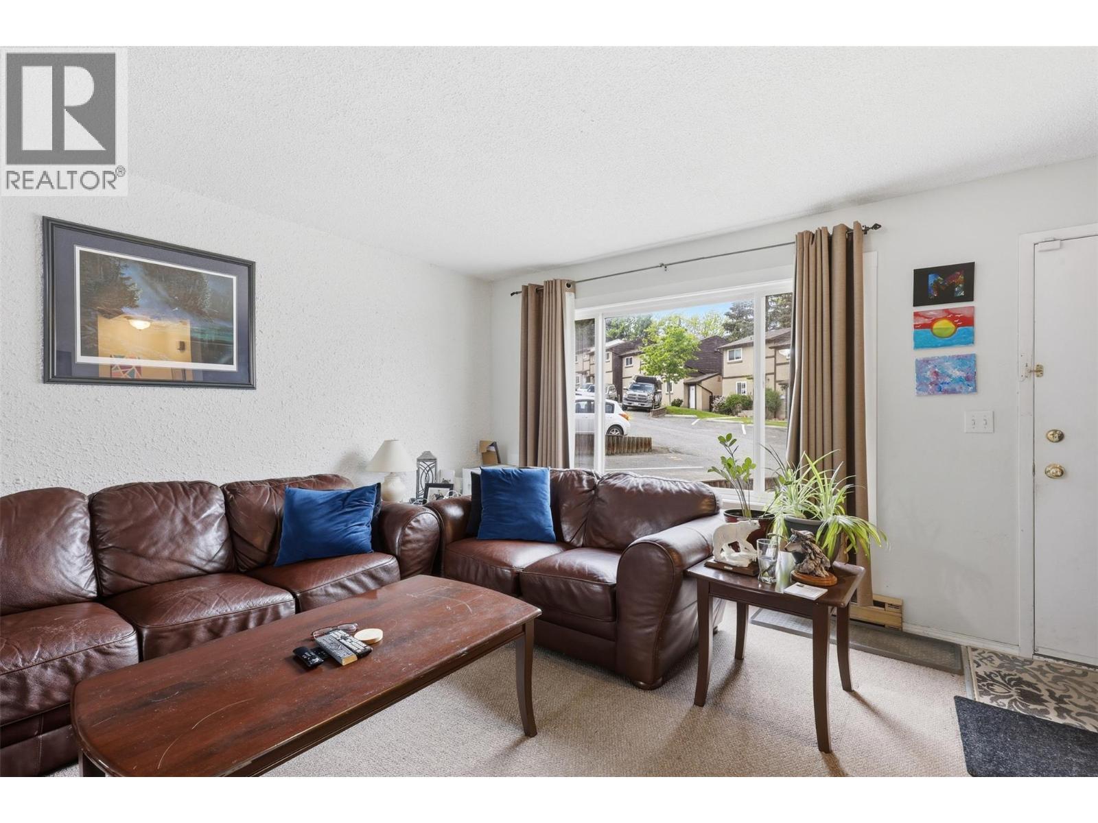 1605 SUMMIT Drive Unit# 8, Kamloops