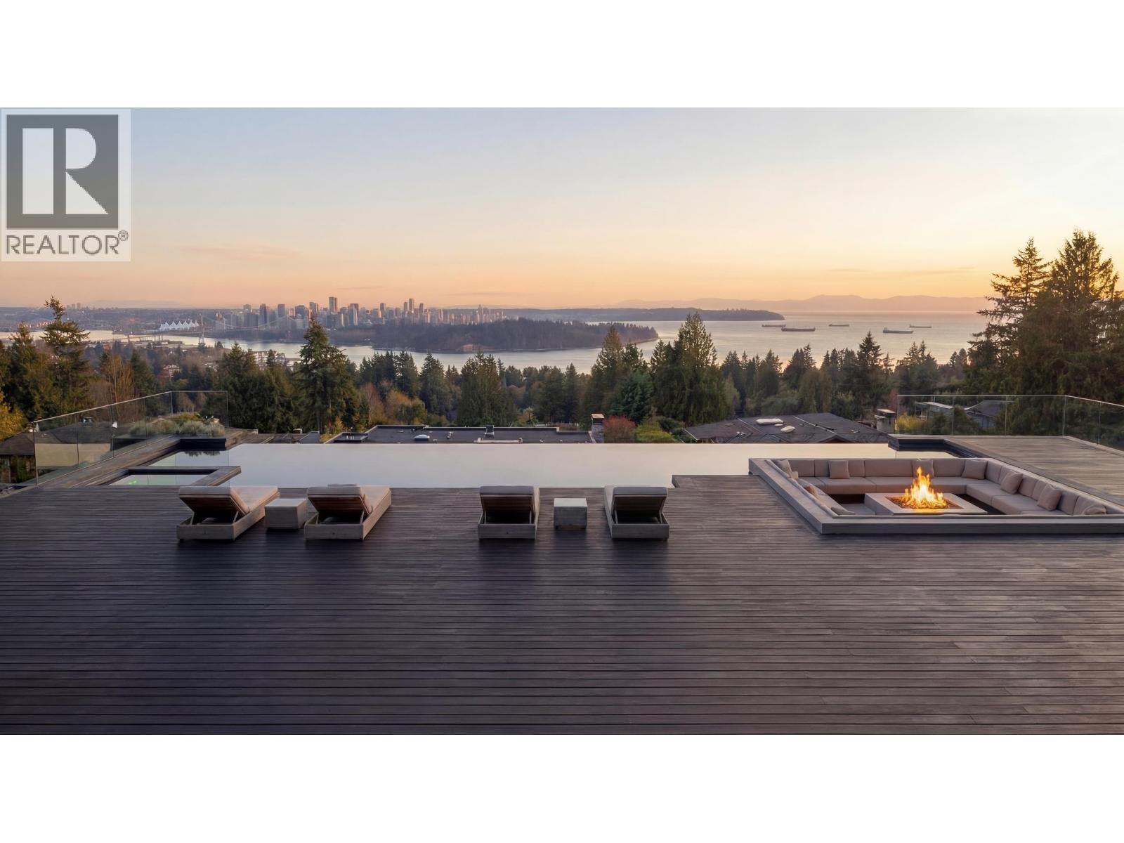 2345 KADLEC COURT, West Vancouver