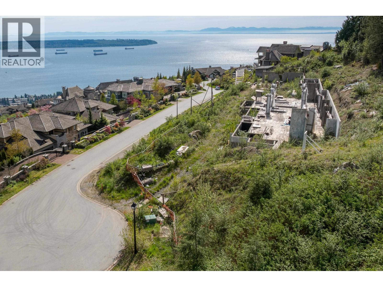 2345 KADLEC COURT, West Vancouver