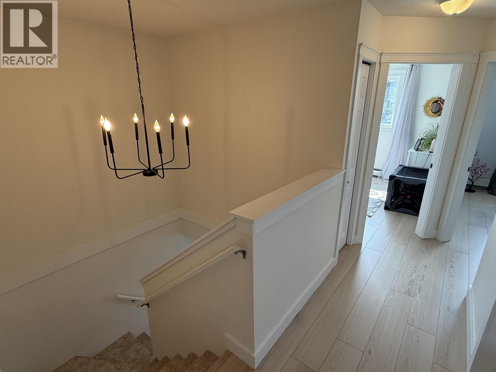 10008 112 AVENUE - 11