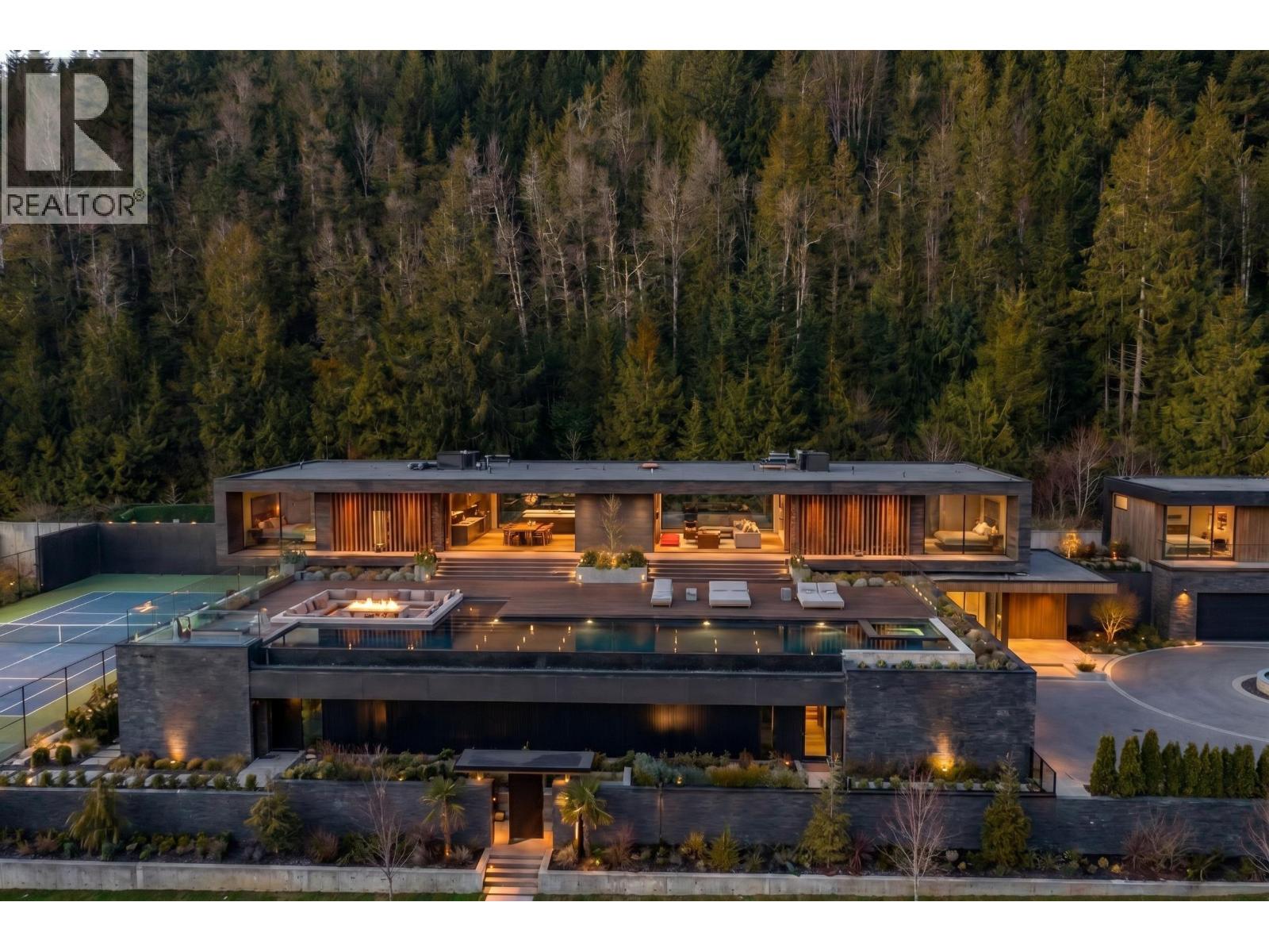 2345 KADLEC COURT, West Vancouver