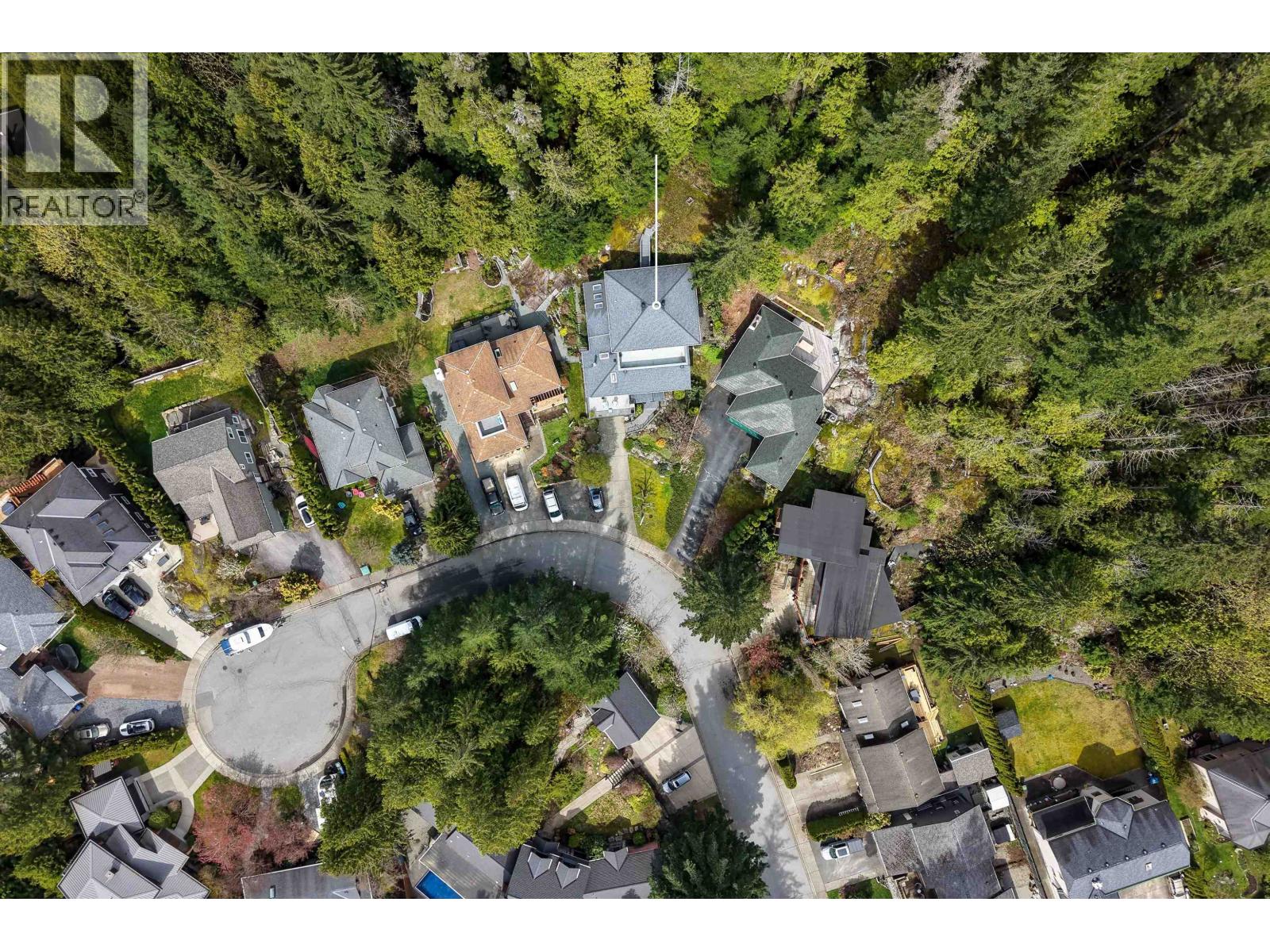 1014 LANARK PLACE, Squamish