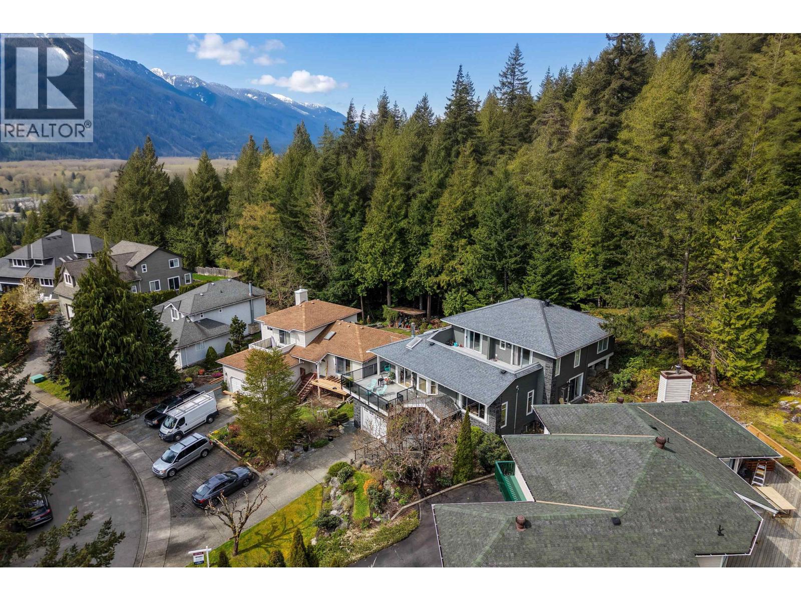 1014 LANARK PLACE, Squamish