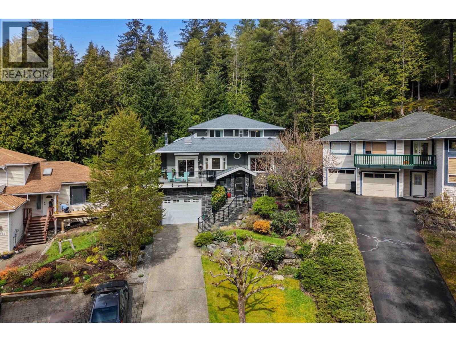 1014 LANARK PLACE, Squamish