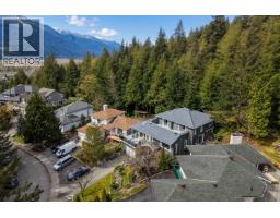 1014 Lanark Place, Squamish, BC V0N1T0 Photo 30