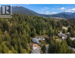1014 Lanark Place, Squamish, BC V0N1T0 Photo 33