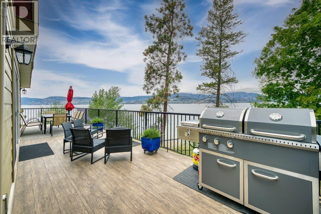  4852-4858 Lakeshore Road, Kelowna