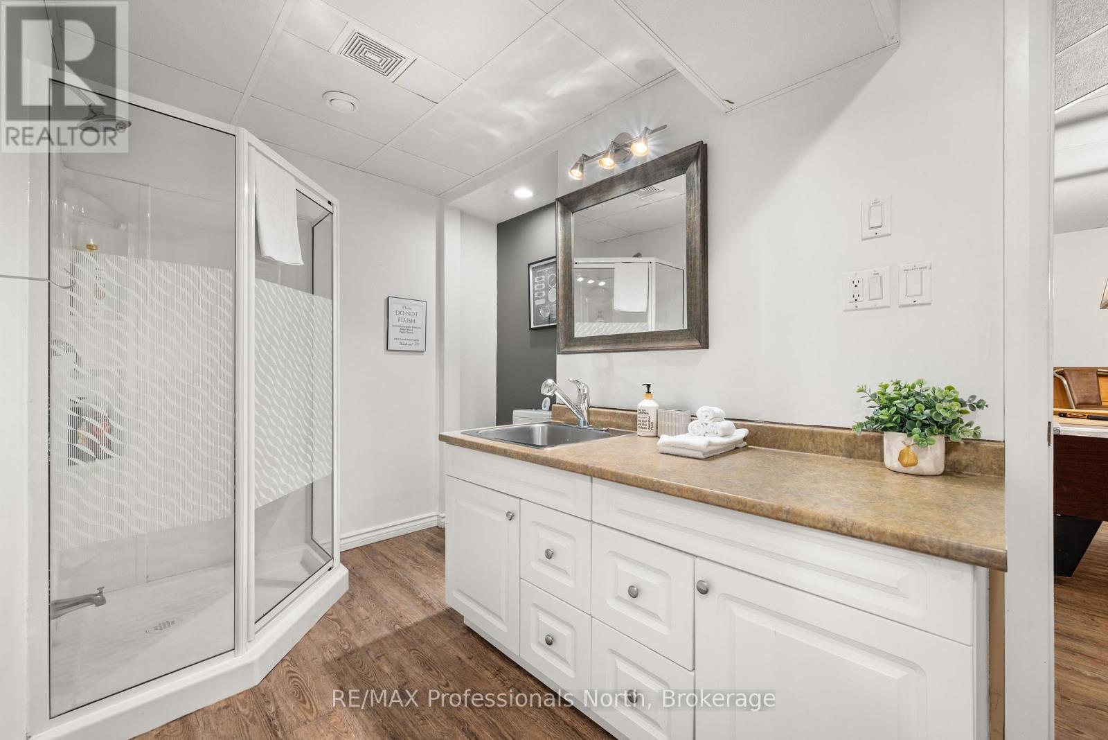 1044 ELK DRIVE - Image 38