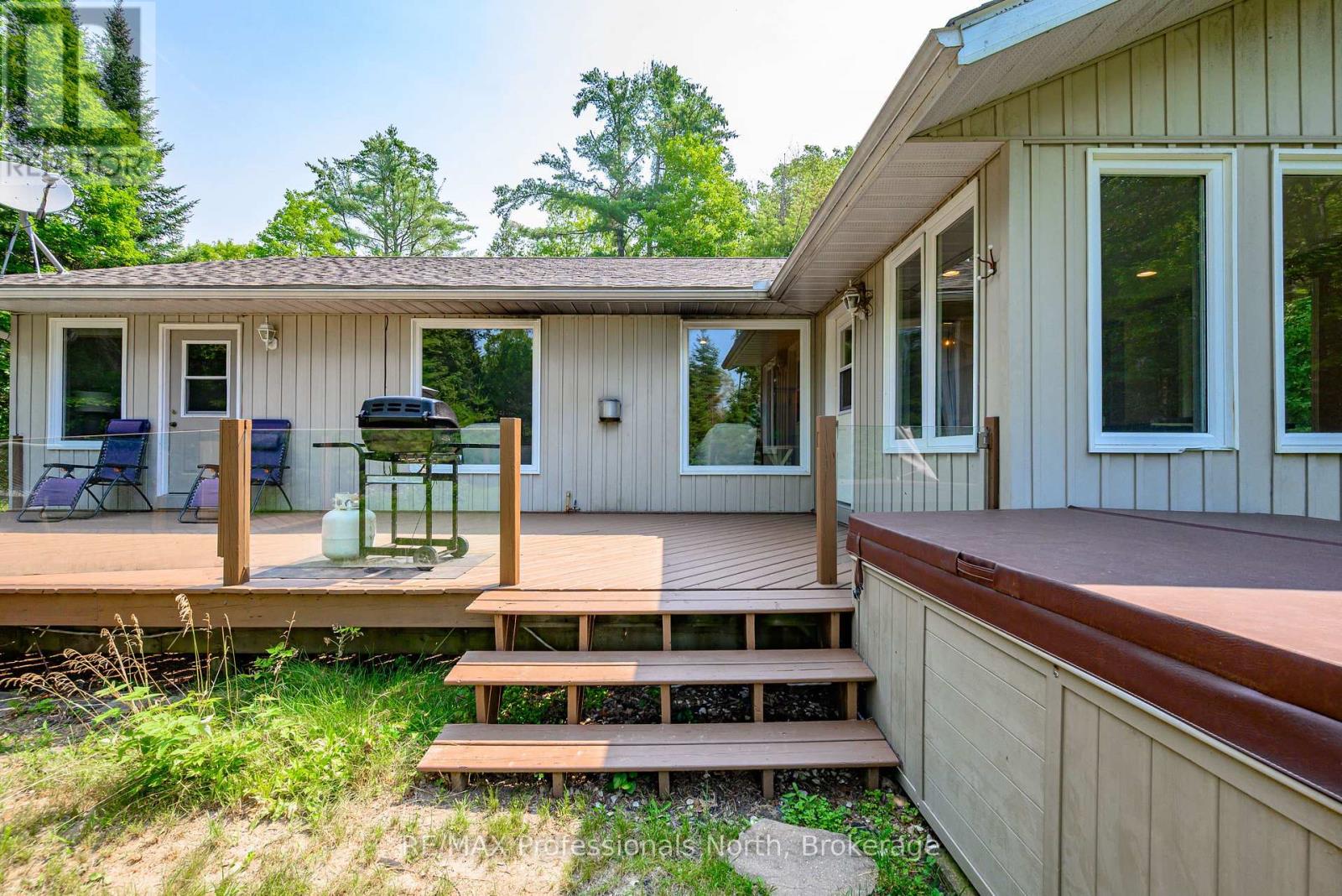 1044 ELK DRIVE - 47