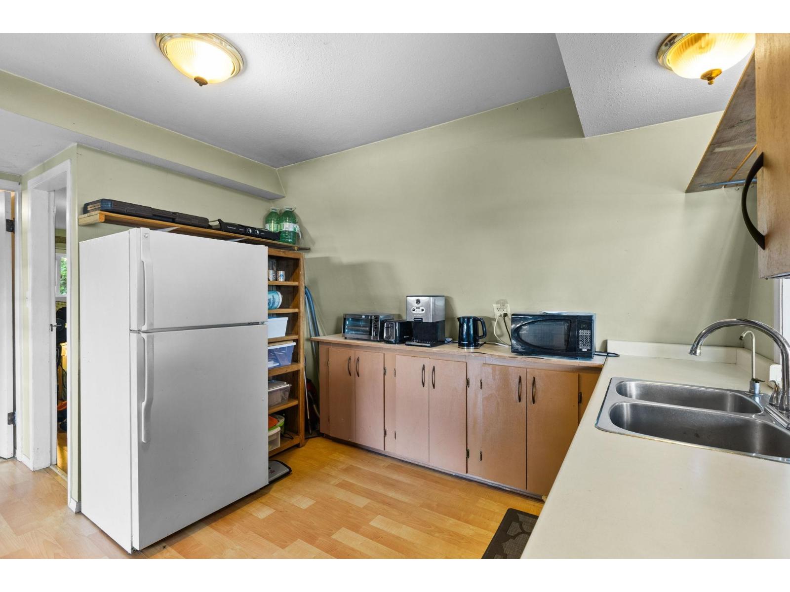 6535 ROCKWELL DRIVE, Harrison Lake, Harrison Hot Springs