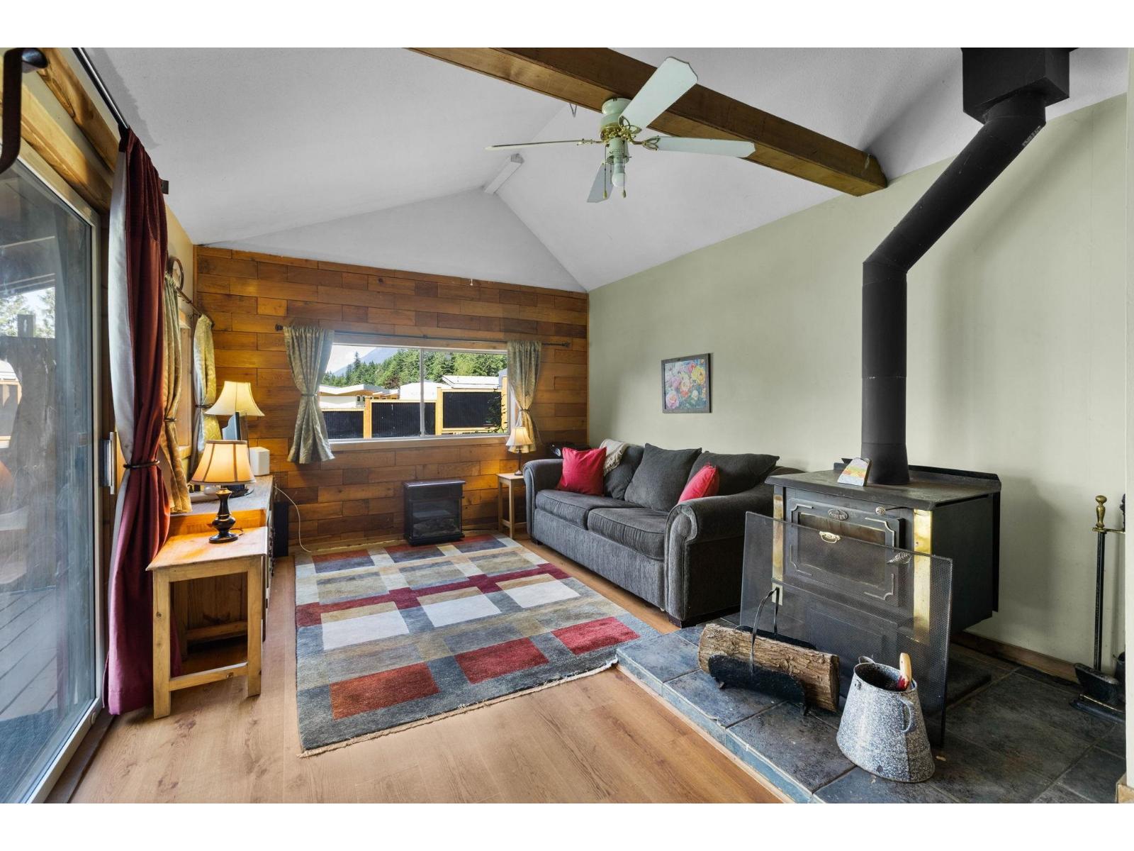 6535 ROCKWELL DRIVE, Harrison Lake, Harrison Hot Springs