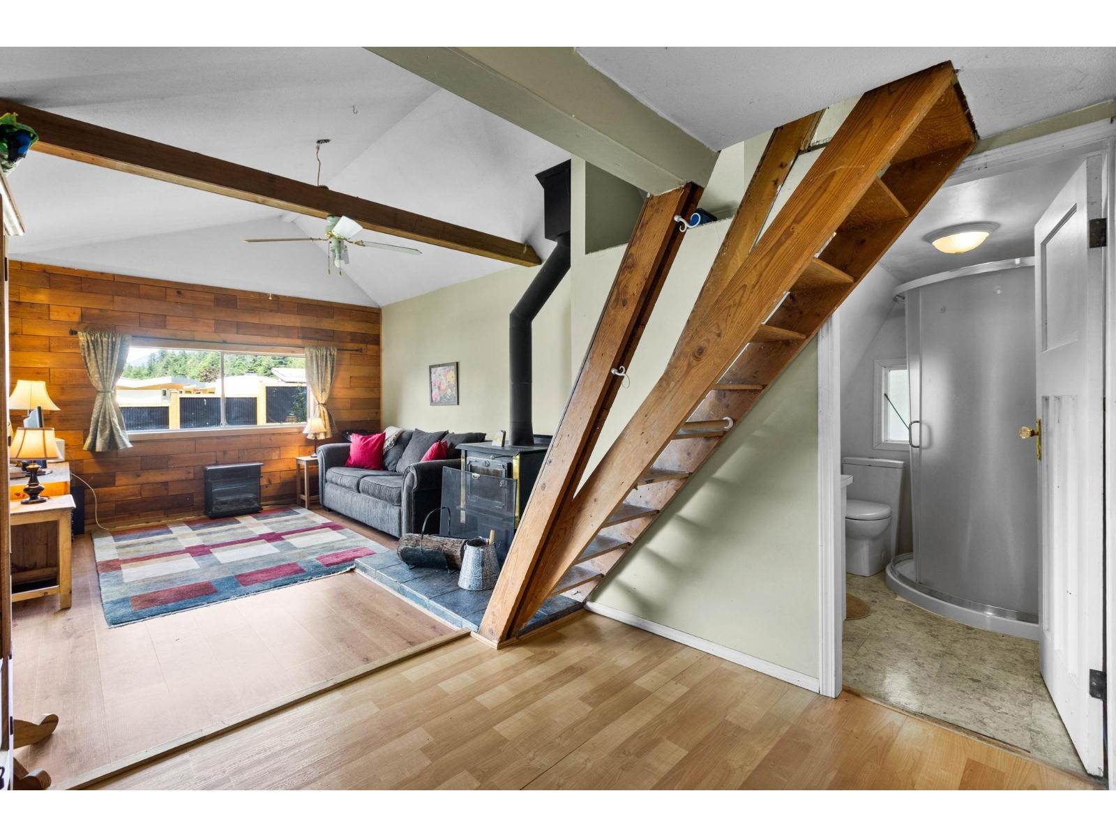 6535 ROCKWELL DRIVE, Harrison Lake, Harrison Hot Springs