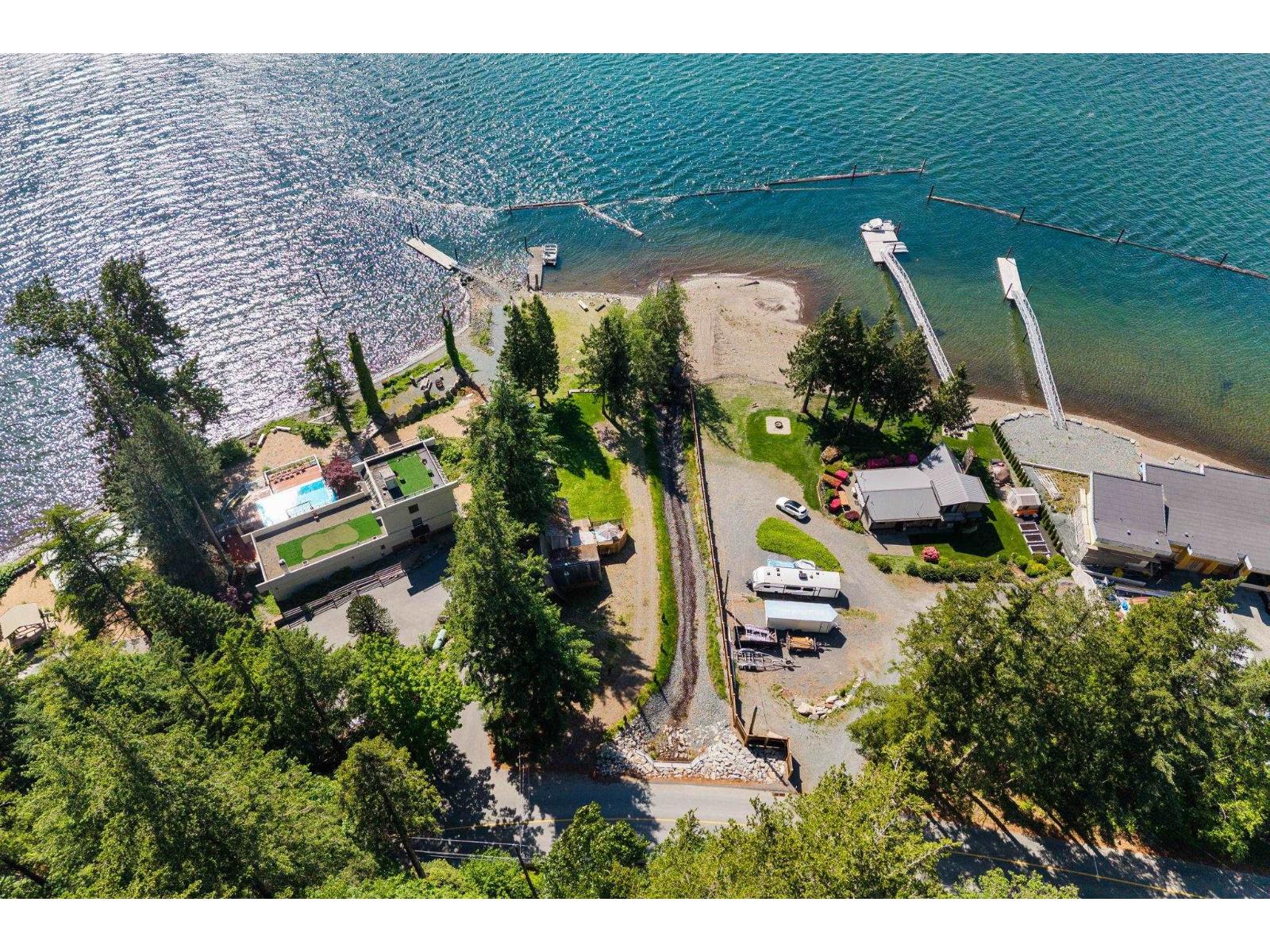 6535 ROCKWELL DRIVE, Harrison Lake, Harrison Hot Springs