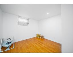 7911 145 Av Nw Nw, Edmonton, AB T5C2S8 Photo 32