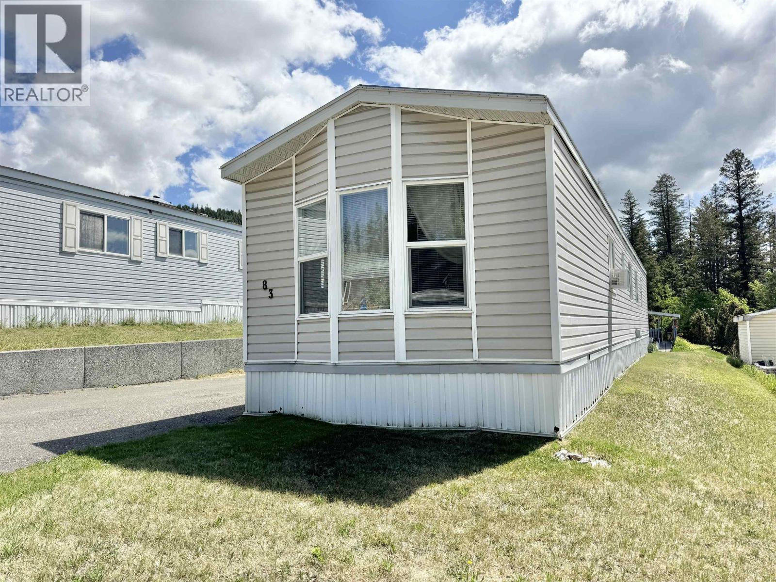 #83 770 N ELEVENTH AVENUE - Image 14