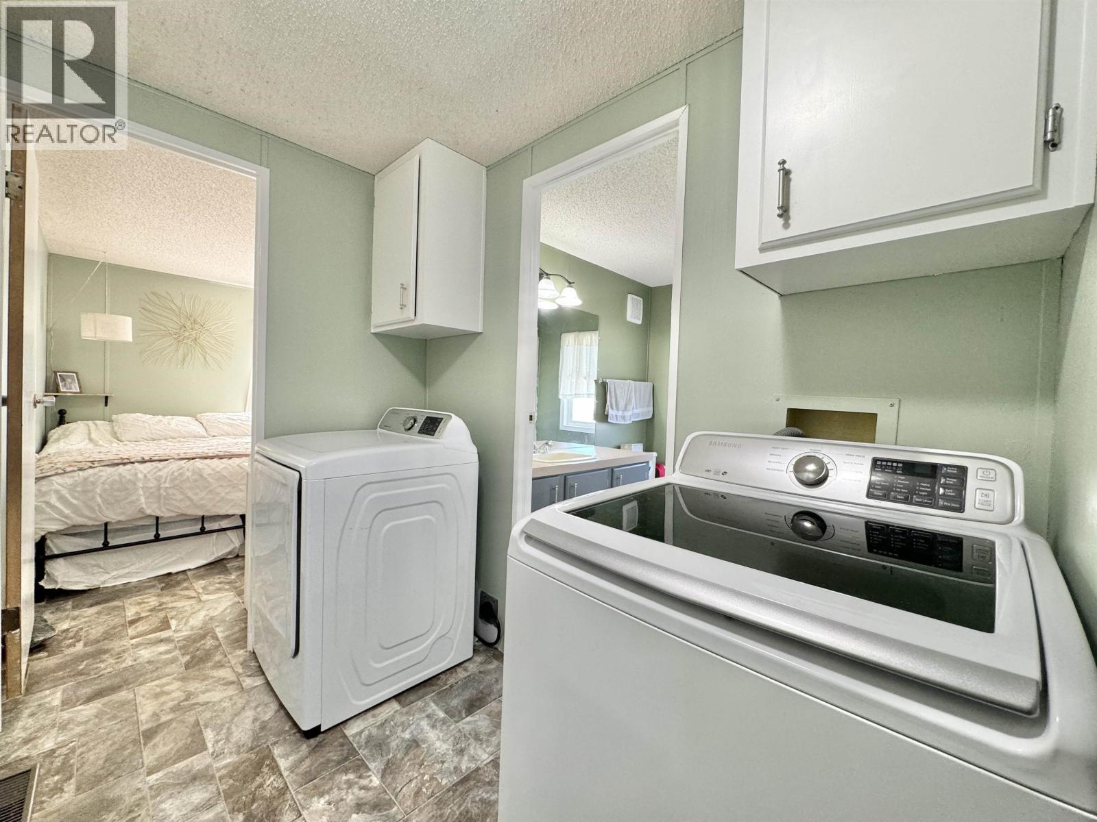 #83 770 N ELEVENTH AVENUE - 11