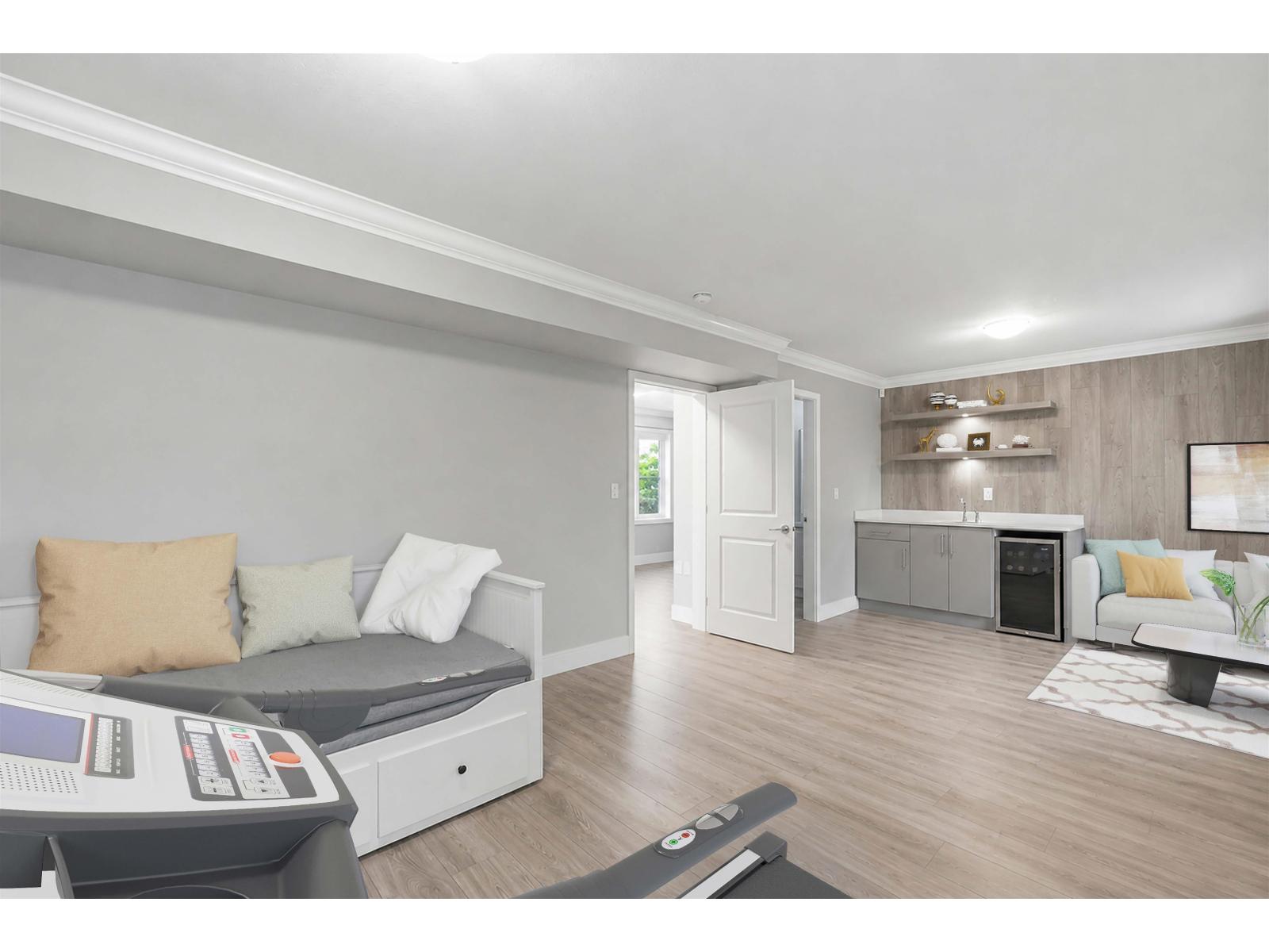 4 Bed, 4 Bath House for Sale in Surrey – 39 15633 MOUNTAIN VIEW DRIVE, Surrey – MLS# R3153360 - Image 33
