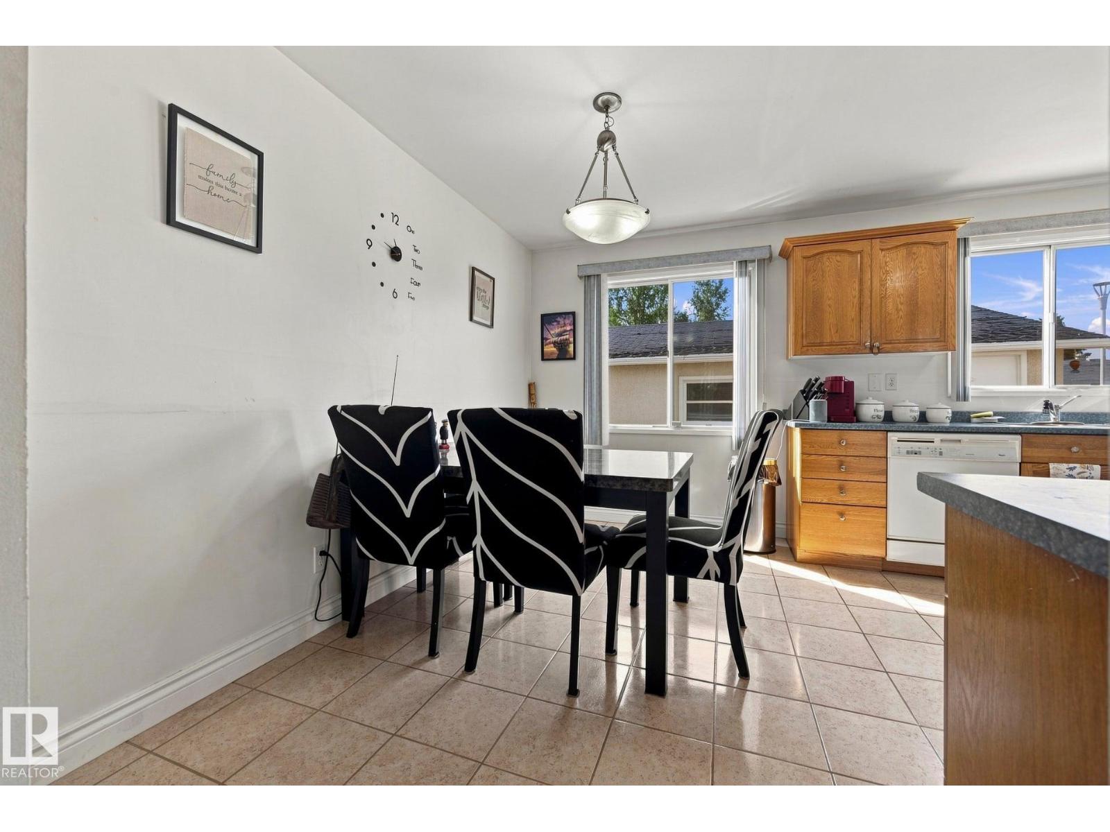 17303 82 AV NW - Image 8