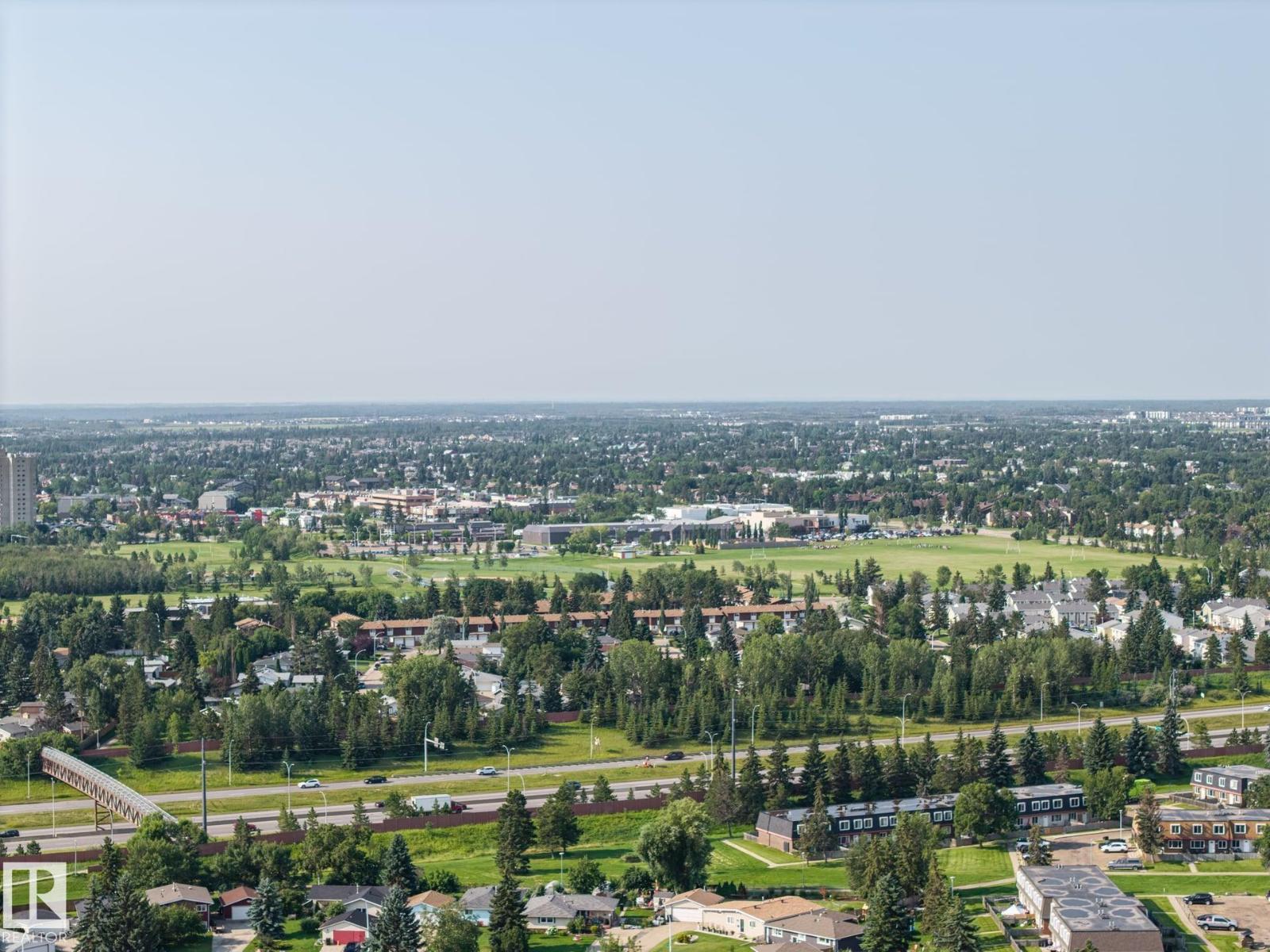 17303 82 AV NW - 47